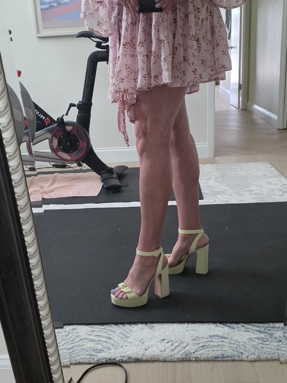 Alexandre Birman Cream Platform Bow Slingback Heels - Picture 6 of 6
